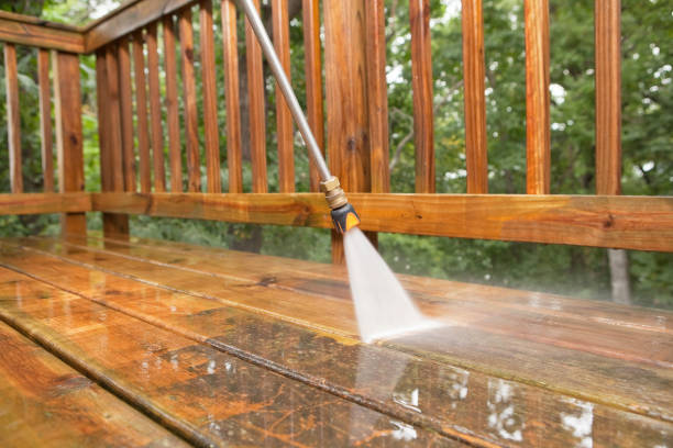 Best Pool Deck Cleaning  in Aurora, TX
